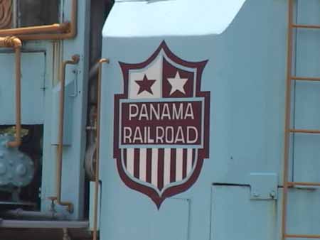 PanamaAntiqueRailroadCartSignia